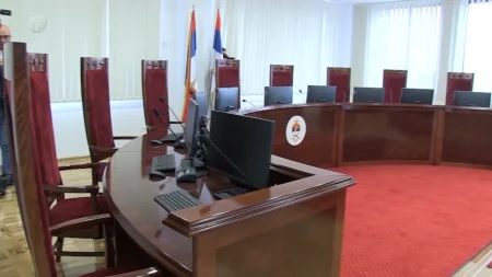Ustavni sud RS-a krenuo na OHR, Zvizdić traži hitno povlačenje teksta