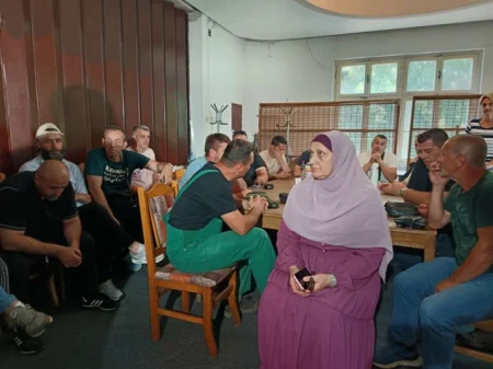 Radnički neposluh rudara Zenice i Kaknja se nastavlja, čekaju isplatu zarađenih primanja