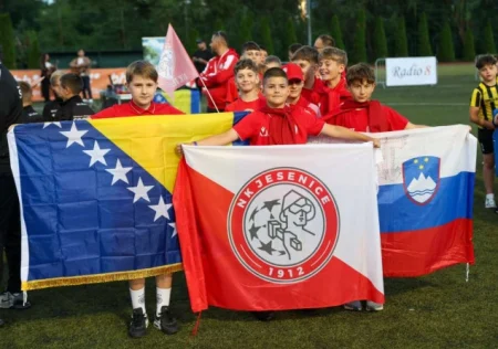 Treći međunarodni omladinski turnir Sarajevo Trophy okupio 3.000 mladih fudbalera