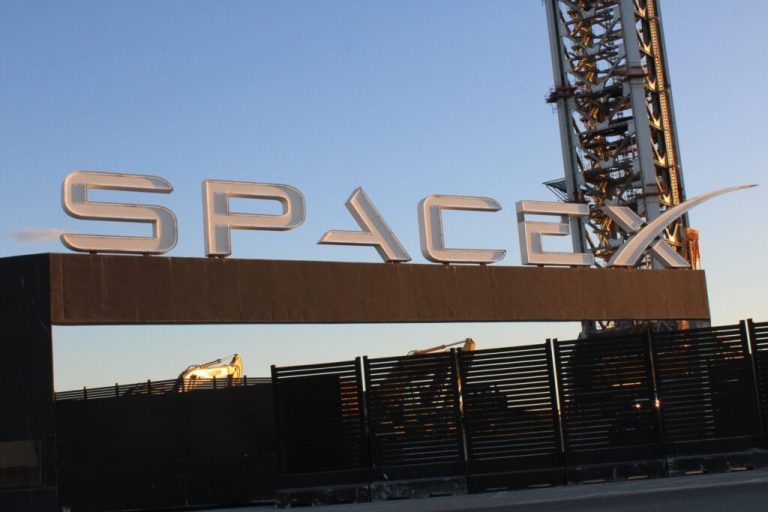 SpaceX ulazi u Nasdaq-100