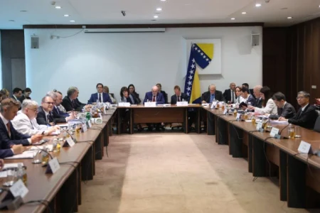 Italija, SAD i Francuska se ne slažu oko izbora novog visokog predstavnika u BiH