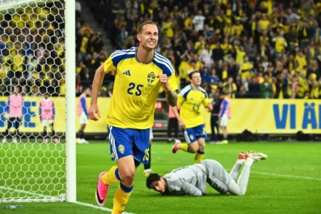 Remi Švedske i Grčke u prijateljskoj utakmici