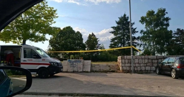 Predložen pritvor osumnjičenima za pokušaj trostrukog ubistva na Vracama Predložen pritvor osumnjičenima za pokušaj trostrukog ubistva na Vracama