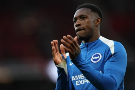 Welbeck dobio dozvolu za ljekarske preglede uoči prelaska u Chelsea Welbeck dobio dozvolu za ljekarske preglede uoči prelaska u Chelsea