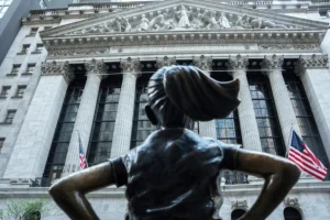 Američki Fed zadržao kamatne stope nepromijenjenim