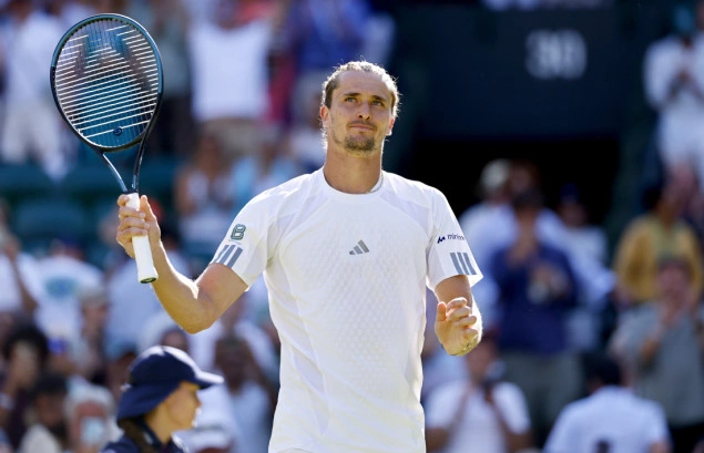 Zverev i Munar u trećem kolu Wimbledona Zverev i Munar u trećem kolu Wimbledona
