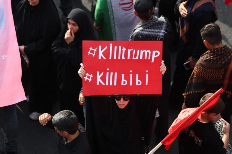 Milioni Iranaca ispratili Alija Khameneija: Teheran preplavljen ožalošćenim građanima Milioni Iranaca ispratili Alija Khameneija: Teheran preplavljen ožalošćenim građanima