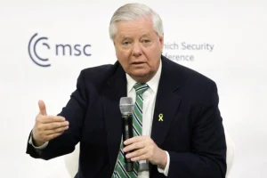 Preminuo američki senator Lindsey Graham u 71. godini