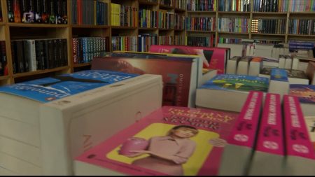Šta se čita ovog ljeta: Od klasika i biografija do popularnih novih romana