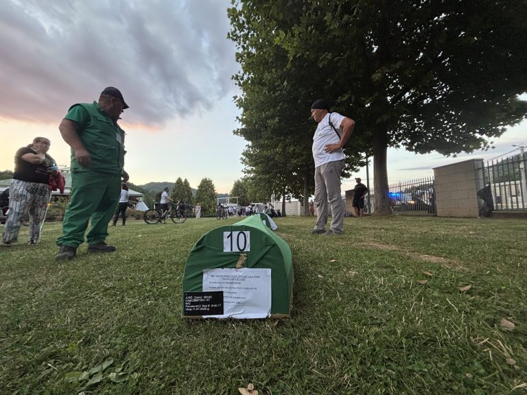 Na godišnjicu genocida u Srebrenici ukopani posmrtni ostaci deset žrtava