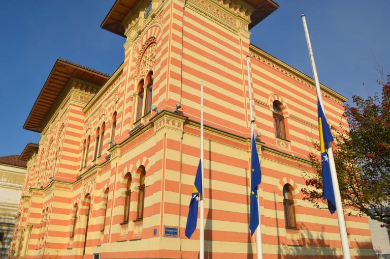 4. i 11. juli proglašeni danima žalosti u Distriktu