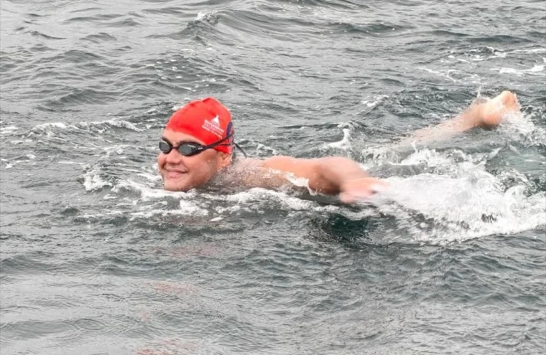 Autistični turski plivač Tuna Tunca preplivao Sjeverni kanal i ostvario novi uspjeh u izazovu Oceans 7 Autistični turski plivač Tuna Tunca preplivao Sjeverni kanal i ostvario novi uspjeh u izazovu Oceans 7