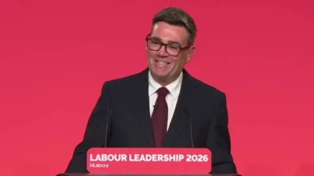 Želim ljudima vratiti nadu: Andy Burnham izabran za novog lidera Laburističke stranke Želim ljudima vratiti nadu: Andy Burnham izabran za novog lidera Laburističke stranke