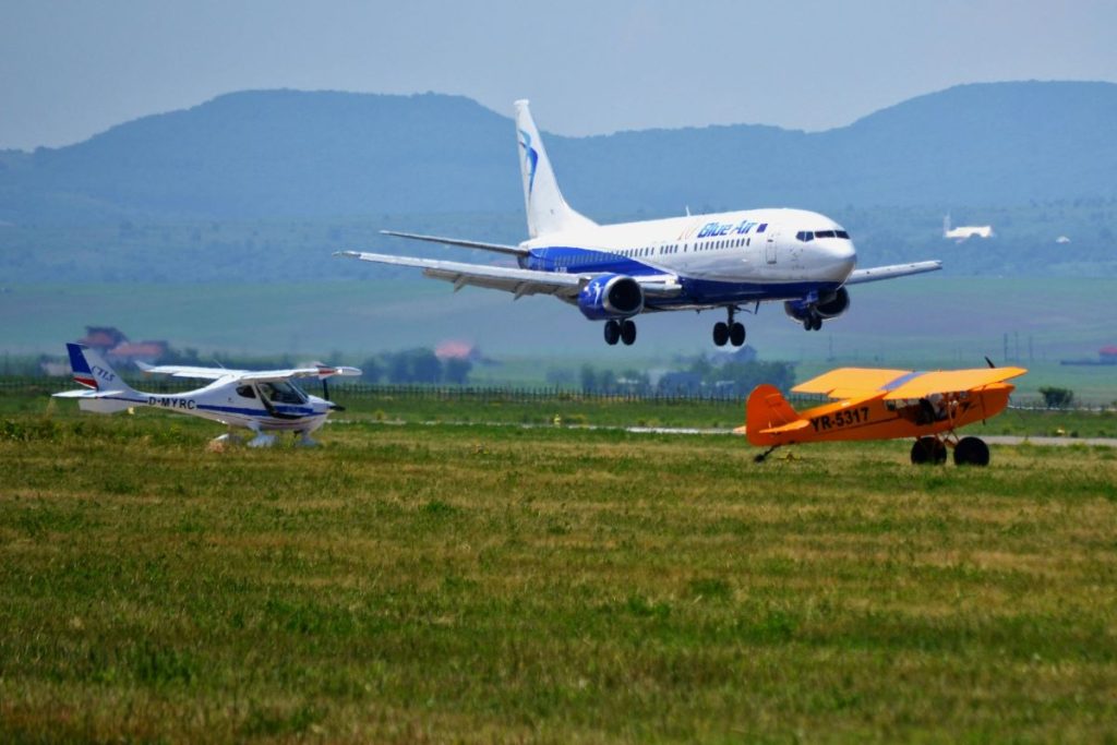 Ne očekujte jeftinije avionske karte prije kraja ljeta