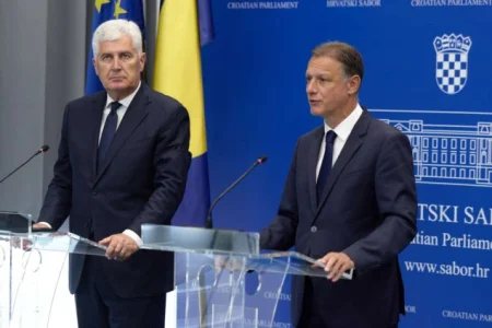 Čović u Zagrebu: Rezolucija o Hrvatima u BiH ima duh Daytona Čović u Zagrebu: Rezolucija o Hrvatima u BiH ima duh Daytona