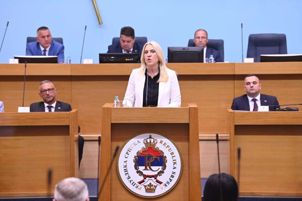 Cvijanović u NSRS: Komisija za spomenike izašla van okvira mandata i kontroliše investicije