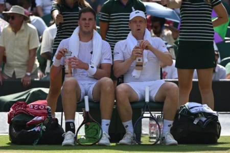 Helievara i Patten osvojili trofej u dublu na Wimbledonu Helievara i Patten osvojili trofej u dublu na Wimbledonu