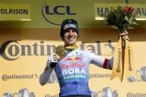 Belgijanac Evenepoel pobjednik 15. etape na Tour de France