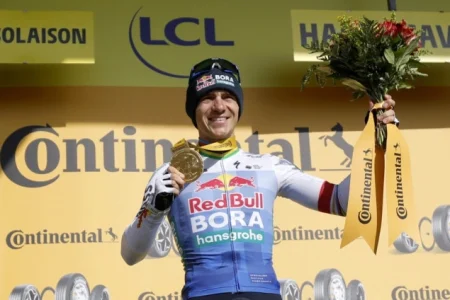 Belgijanac Evenepoel pobjednik 15. etape na Tour de France