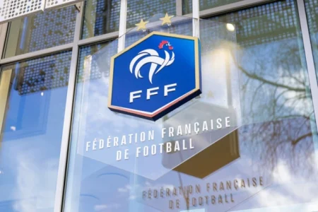 Bordeaux izbačen iz Nacionalnih prvenstava, mogao bi da igra u Regionalnoj diviziji Bordeaux izbačen iz Nacionalnih prvenstava, mogao bi da igra u Regionalnoj diviziji