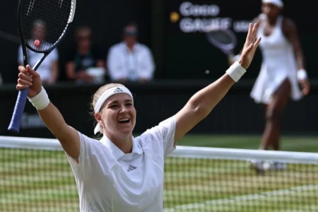 Karolina Muchova u finalu Wimbledona Karolina Muchova u finalu Wimbledona