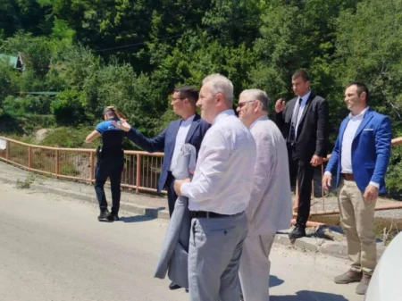 Crishock u Konjicu, Mostaru i Stocu: Jednaka prava moraju važiti za sve građane Crishock u Konjicu, Mostaru i Stocu: Jednaka prava moraju važiti za sve građane