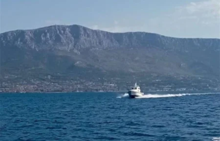 U potragu za austrijskim skiperom kod Šolte uključen i zrakoplov