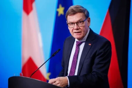 Njemački ministar vanjskih poslova naglašava potrebu zaštite sjevernog krila NATO-a Njemački ministar vanjskih poslova naglašava potrebu zaštite sjevernog krila NATO-a