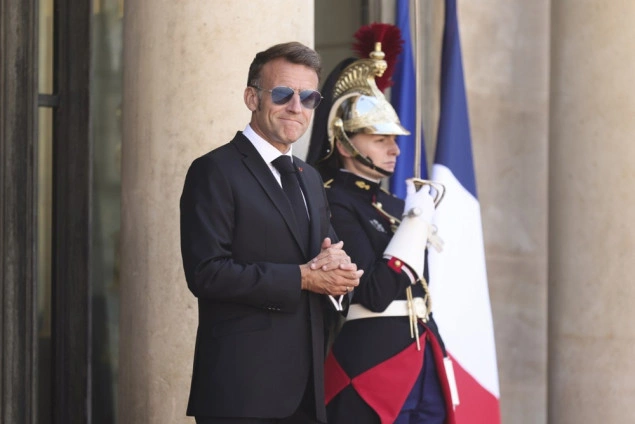 Macron neće prisustvovati polufinalnoj utakmici Francuska-Španija u SAD zbog praznika Macron neće prisustvovati polufinalnoj utakmici Francuska-Španija u SAD zbog praznika