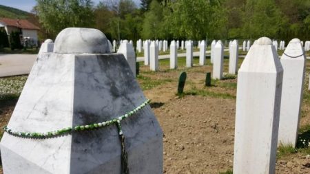 Tri decenije poslije rata stotine žrtava ukopane pod NN oznakom