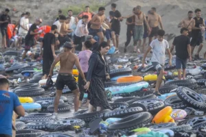 Španija će rasporediti vojsku za red u Seuti nakon što su hiljade ljudi prešle granicu