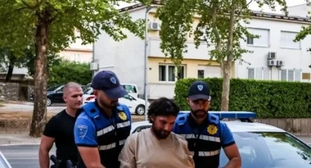 Tužilaštvo BiH ispituje poljskog državljanina zbog vandalizma u Međugorju, predložit će pritvor Tužilaštvo BiH ispituje poljskog državljanina zbog vandalizma u Međugorju, predložit će pritvor