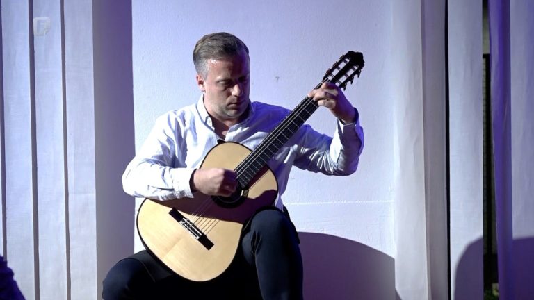 Gitara spojila umjetnike iz Evrope i regije na festivalu u Tuzli