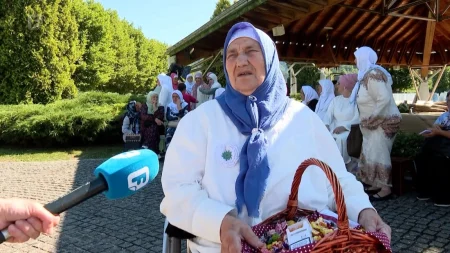 Lice srebreničke boli koje je obišlo svijet: Šuhra i ove godine dočekala učesnike Marša mira
