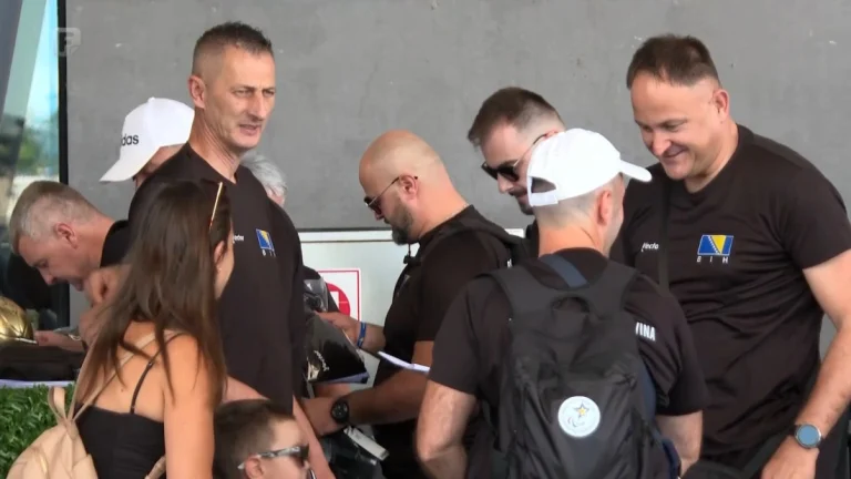 Reprezentacija BiH otputovala na SP u Kinu, spremna za novi pohod na vrh Reprezentacija BiH otputovala na SP u Kinu, spremna za novi pohod na vrh