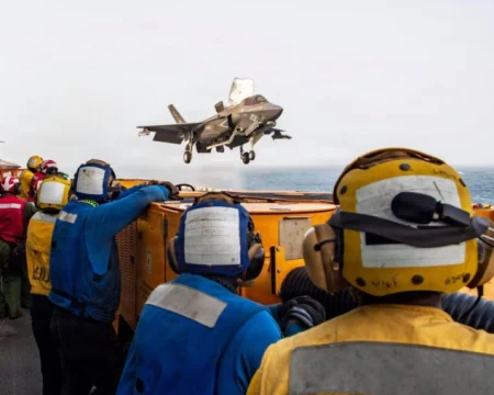 Pentagon priznao: Gotovo 100 američkih vojnika povrijeđeno u iranskim napadima Pentagon priznao: Gotovo 100 američkih vojnika povrijeđeno u iranskim napadima