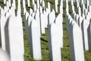 Višegodišnje izbjegavanje Srbije da procesuira optužene za genocid u Srebrenici