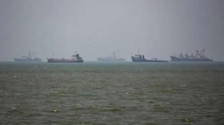 CENTCOM: Uz podršku SAD-a kroz Hormuz prevezeno 500 miliona barela nafte
