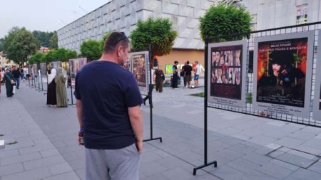U Travniku postavljena izložba plakata bh. filmova