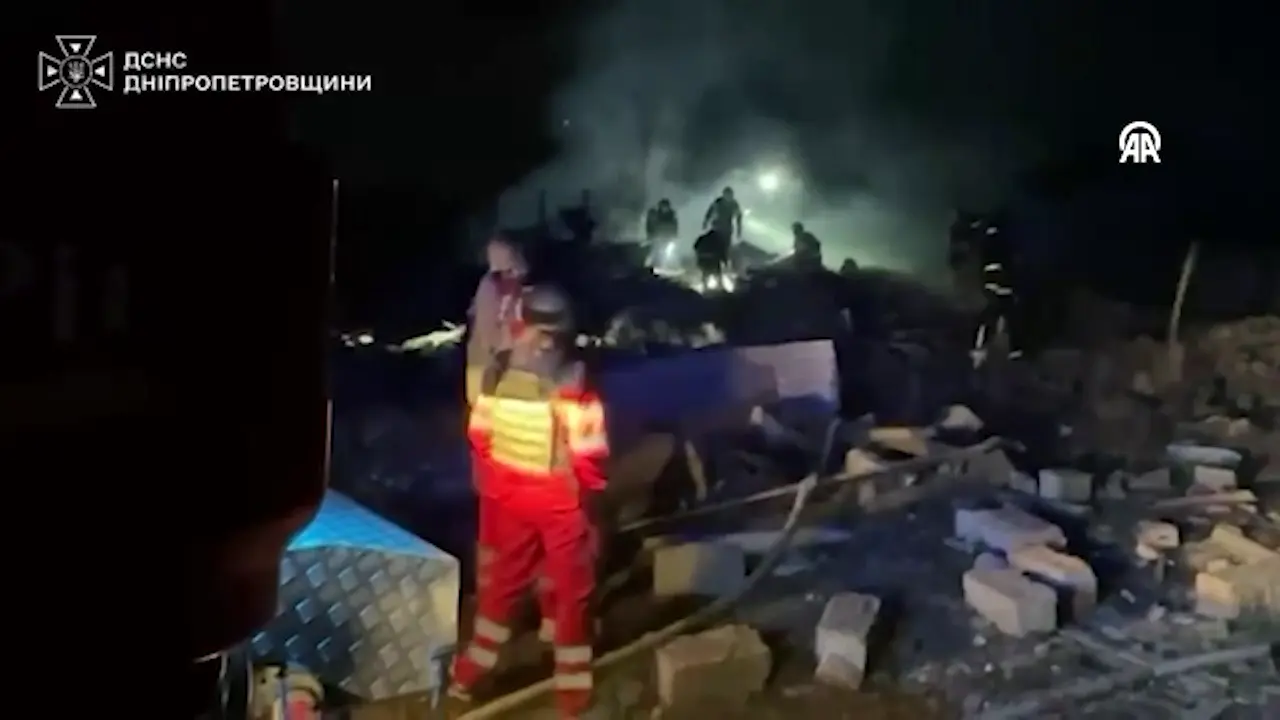 U ruskim napadima na Ukrajinu poginulo najmanje 13 osoba