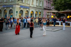 Umjetnice i umjetnici NP Sarajevo iznenadnim nastupom najavili specijalni program Kultura na ulice 2026!