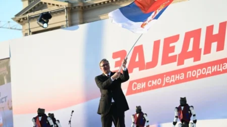 Tages-Anzeiger: Moć se uvijek seli tamo gdje Vučić upravo sjedi Tages-Anzeiger: Moć se uvijek seli tamo gdje Vučić upravo sjedi