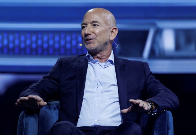 Jeff Bezos dio konzorcija koji želi kupiti trećinu Liverpoola