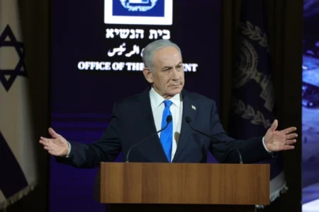 Netanyahu nagovještava unilateralnu vojnu akciju protiv Irana Netanyahu nagovještava unilateralnu vojnu akciju protiv Irana