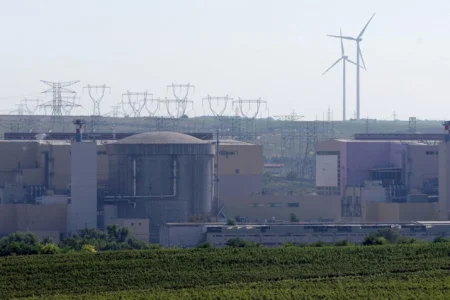 Rumunija bi mogla ugasiti i drugi nuklearni reaktor zbog niskog vodostaja Dunava Rumunija bi mogla ugasiti i drugi nuklearni reaktor zbog niskog vodostaja Dunava