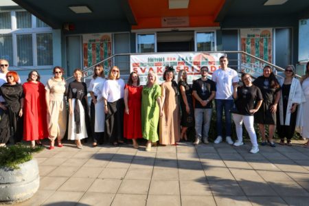 Šetnica kulture nastavljena modnom revijom i predstavljanjem kozmetike Šetnica kulture nastavljena modnom revijom i predstavljanjem kozmetike
