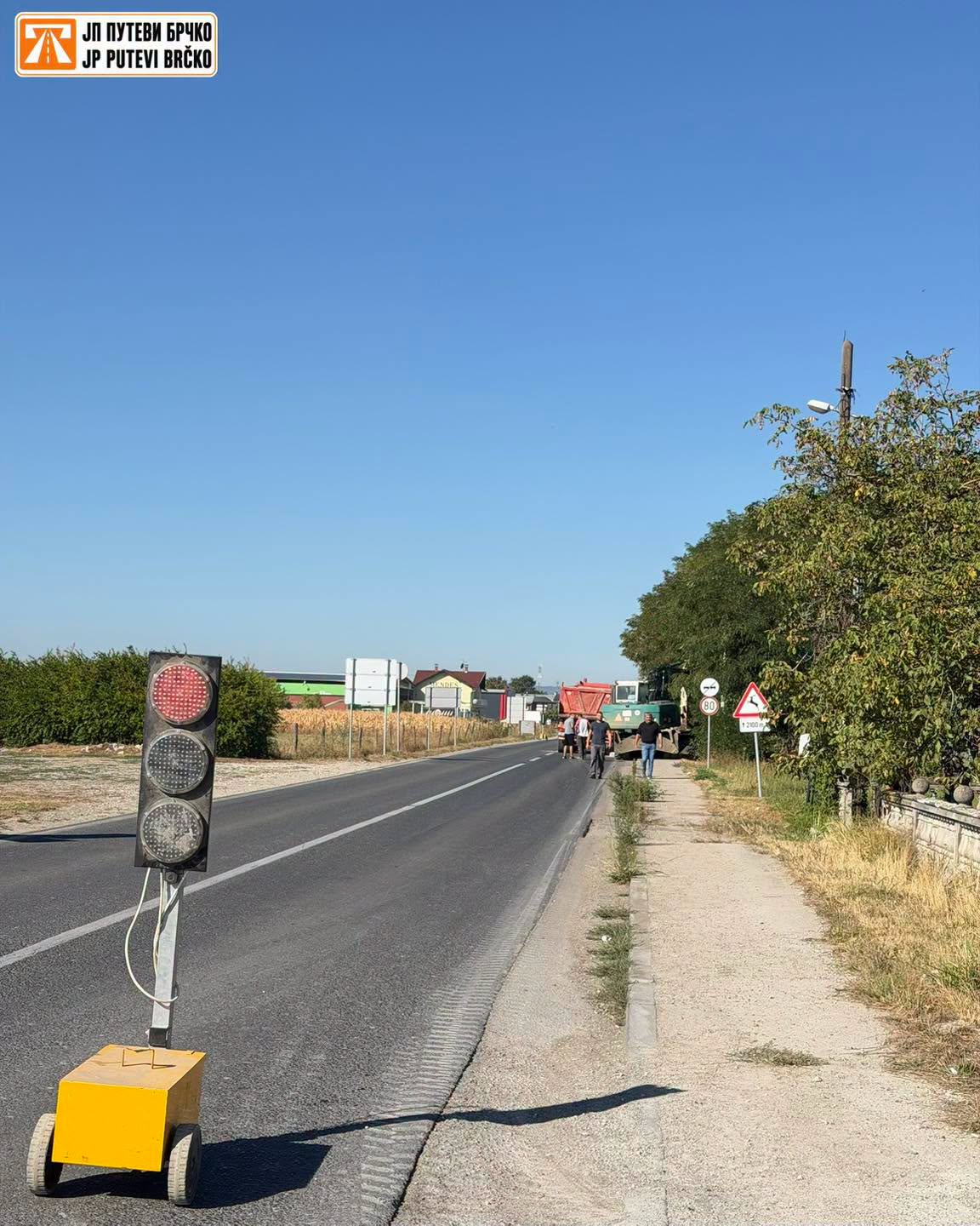 JP PUTEVI BRČKO: Izgradnja kružne raskrsnice regionalnog puta Brčko – Cerik i lokalnog puta Dubra… JP PUTEVI BRČKO: Izgradnja kružne raskrsnice regionalnog puta Brčko – Cerik i lokalnog puta Dubra…