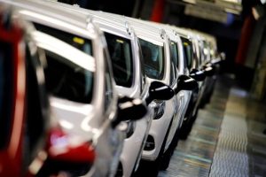 Svijet ostaje bez baznih ulja za motore, proizvođači automobila traže alternativu