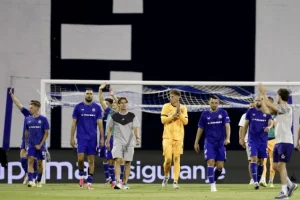 Dinamo u Zagrebu ubjedljiv protiv Žalgirisa, poraz Zvezde u Mađarskoj