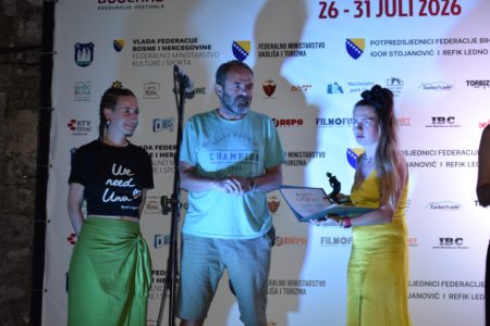 Proglašeni pobjednici 8. izdanja Avant & Una Film Festivala: Grand Prix pripao filmu Ej, salaši Proglašeni pobjednici 8. izdanja Avant & Una Film Festivala: Grand Prix pripao filmu Ej, salaši